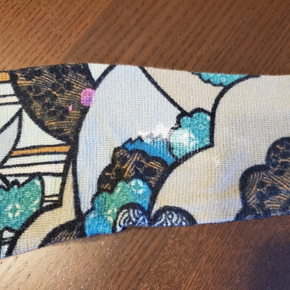 Delia's thermal shirt - Picture 3 of 4